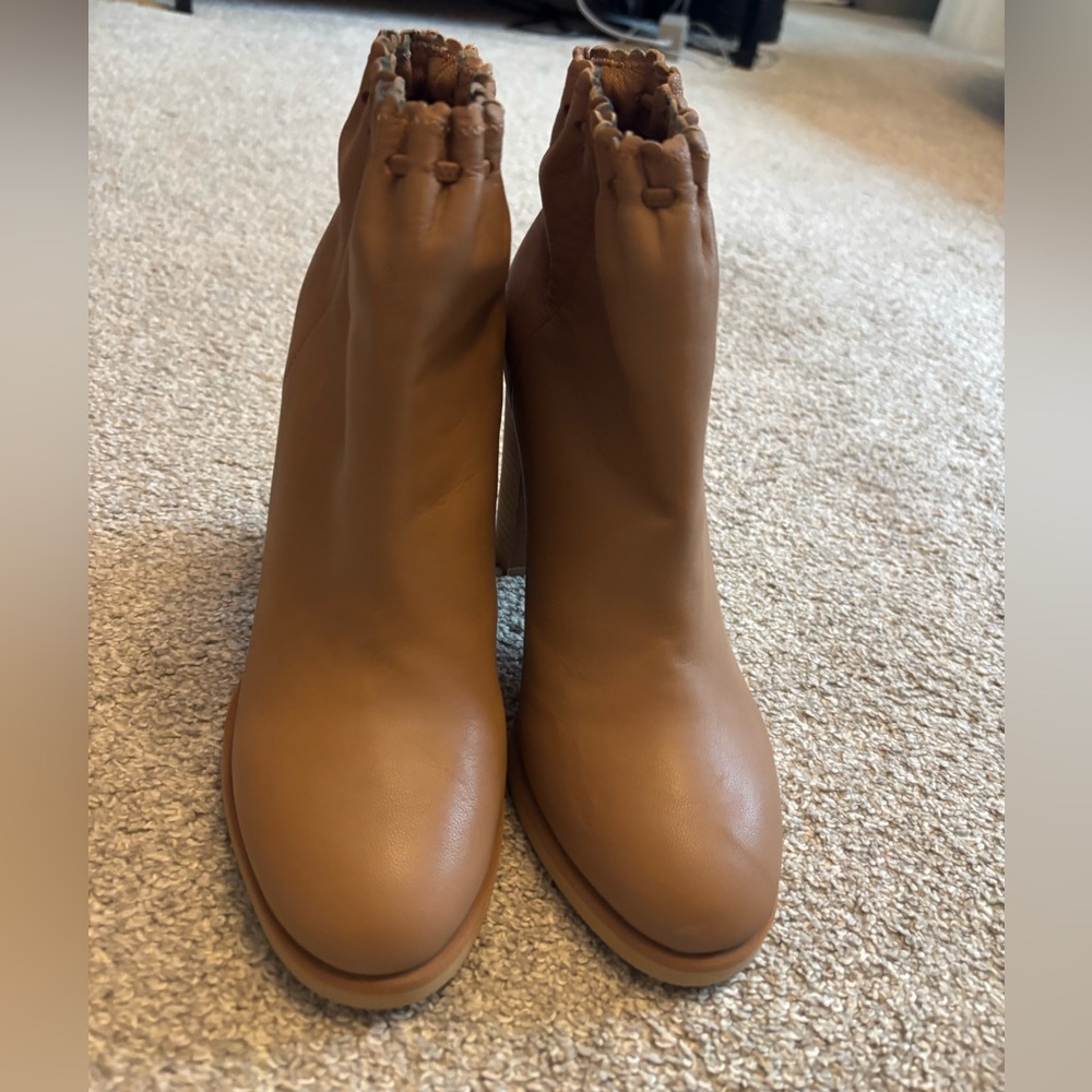 See By Chloe Jane Tan Ankle Boots